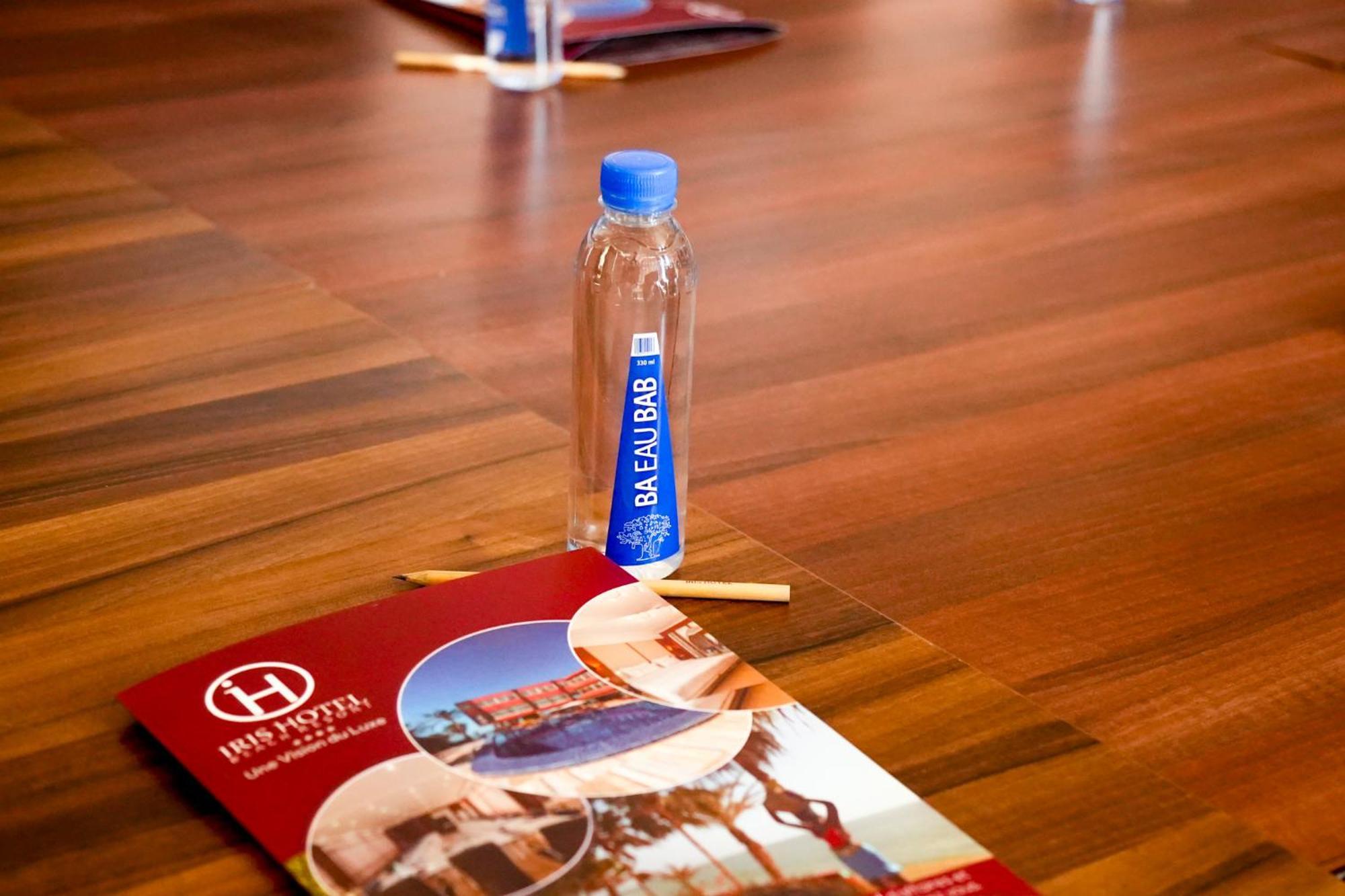 Iris Hotel Toubab Dialaw Ngoại thất bức ảnh