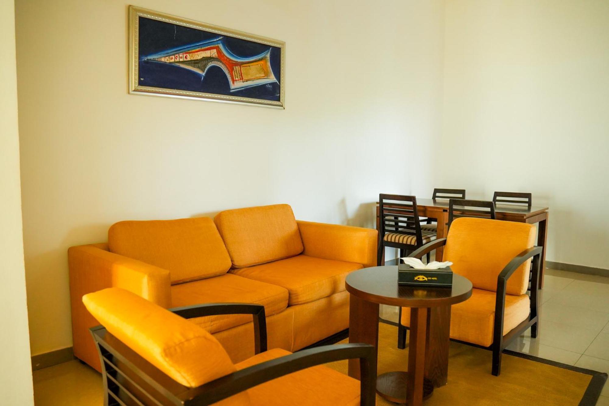Iris Hotel Toubab Dialaw Ngoại thất bức ảnh