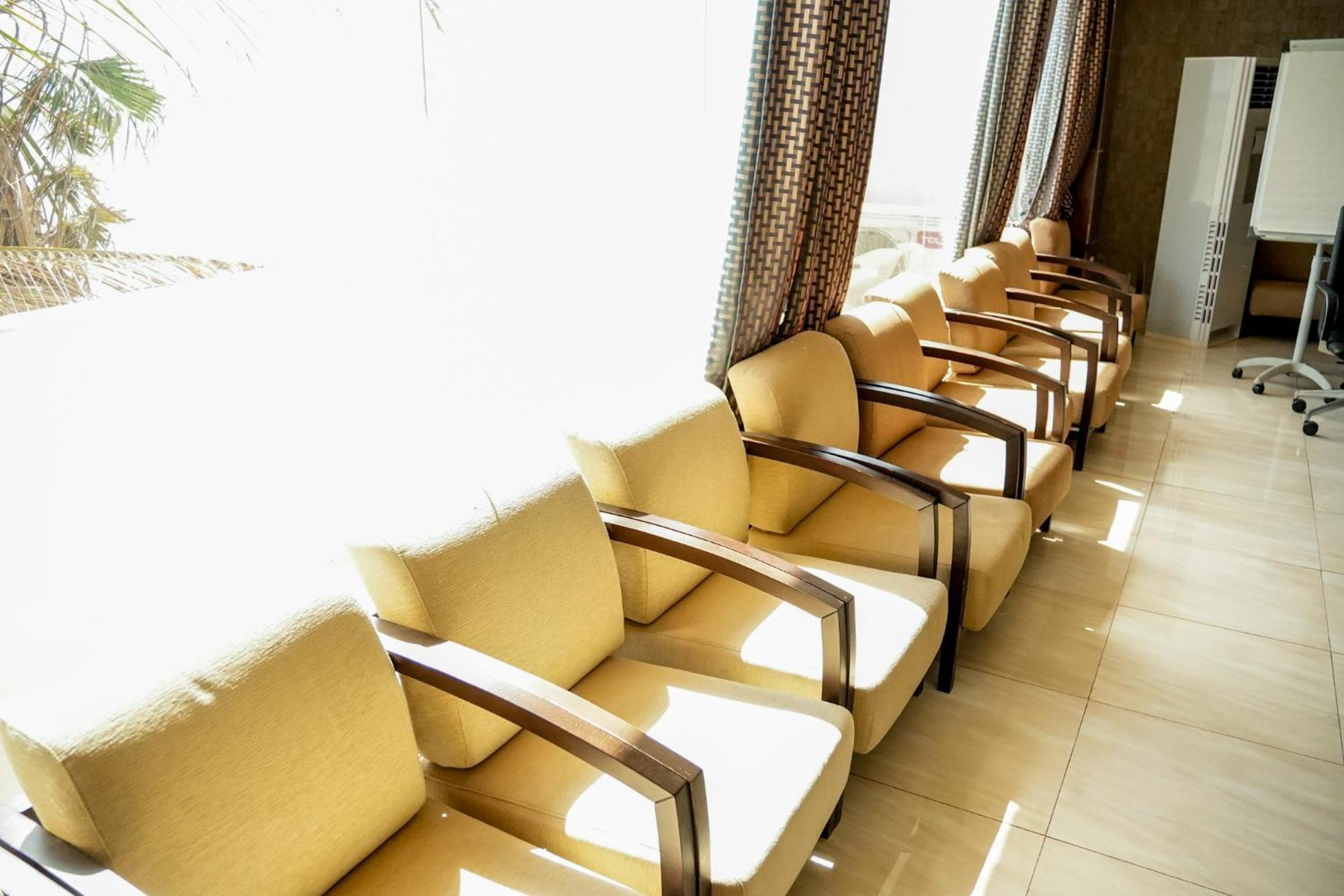Iris Hotel Toubab Dialaw Ngoại thất bức ảnh